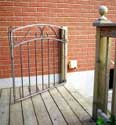 Gate