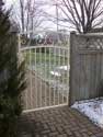 Gate